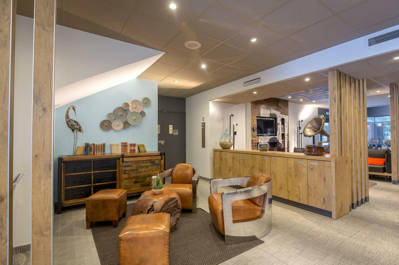 Ibis Brignoles Provence Verte エクステリア 写真